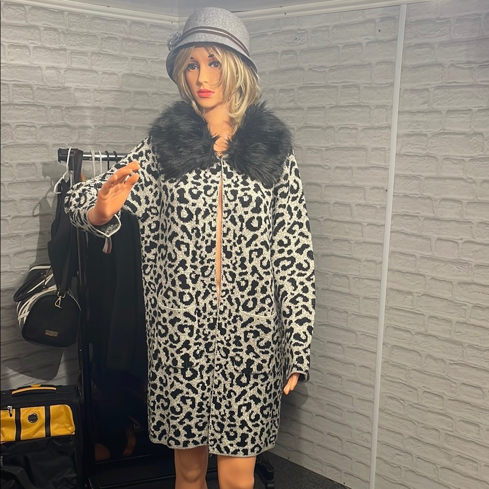 Angeleno Leopard Print Coat with Faux Fur Collar
